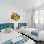 Villa Maria 7 *